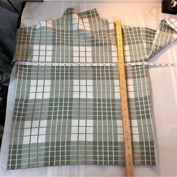 Tahari Womens Sweater Medium Mock Neck Turtleneck Plaid Grannycore Grandma green - Picture 6 of 6